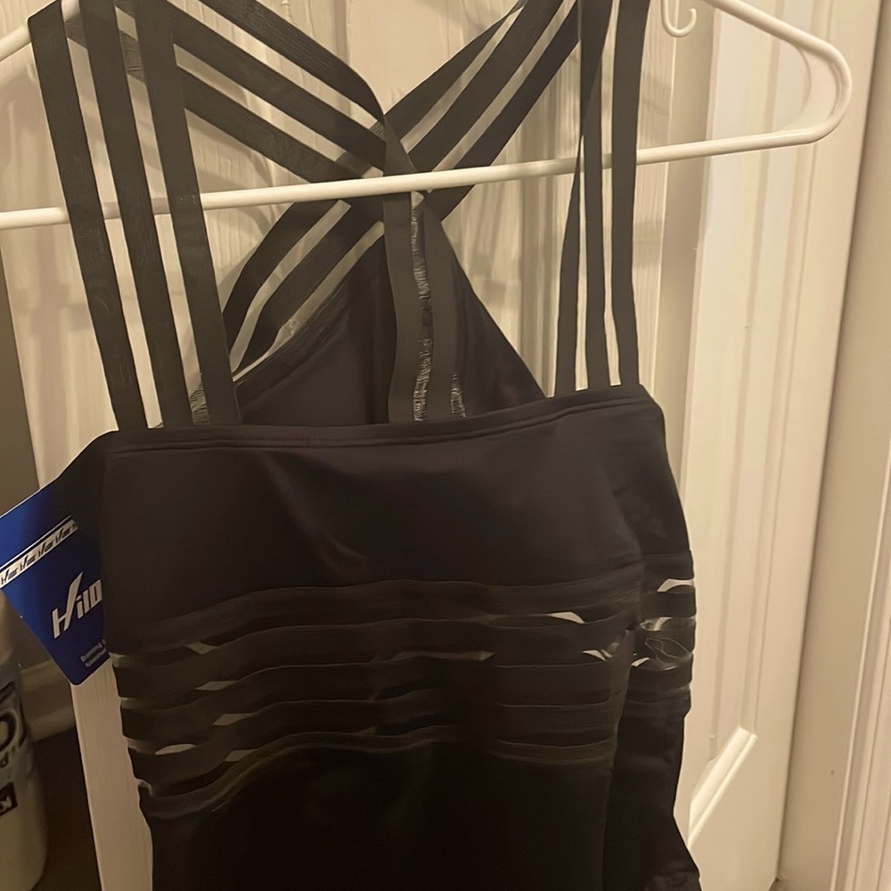 New with tags highly rated bathing suit